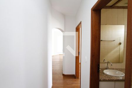 Corredor de apartamento à venda com 2 quartos, 80m² em Boa Viagem, Belo Horizonte