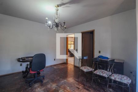 Sala 2 de casa à venda com 4 quartos, 500m² em Teresópolis, Porto Alegre