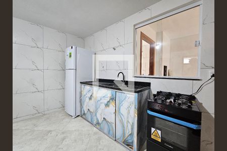 Cozinha de apartamento para alugar com 1 quarto, 40m² em Brotas, Salvador
