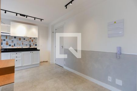 Sala/cozinha de apartamento para alugar com 2 quartos, 37m² em Parada Inglesa, São Paulo