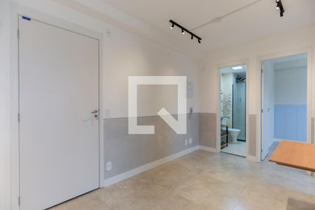 Sala/cozinha de apartamento para alugar com 2 quartos, 37m² em Parada Inglesa, São Paulo