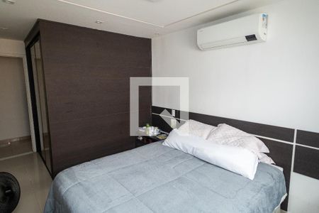 Quarto 1 de casa de condomínio para alugar com 2 quartos, 66m² em Campo Grande, Rio de Janeiro