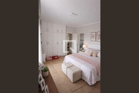 Quarto  de casa à venda com 4 quartos, 250m² em Parque Jambeiro, Campinas