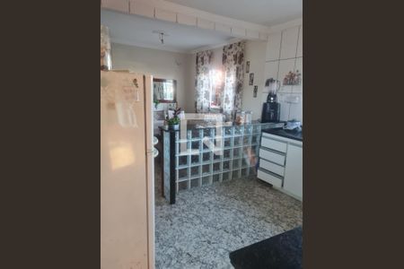 Casa para alugar com 3 quartos, 130m² em Alvorada, Contagem
