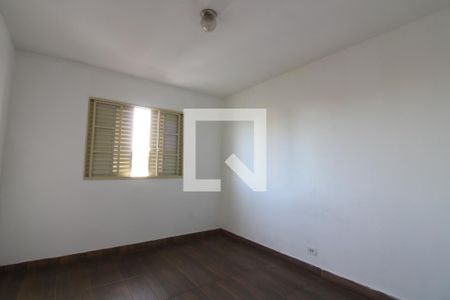 Quarto 1 de casa para alugar com 2 quartos, 70m² em Parque Boturussu, São Paulo