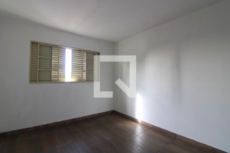 Quarto 2 de casa para alugar com 2 quartos, 70m² em Parque Boturussu, São Paulo