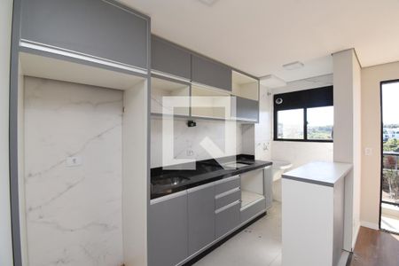 Sala/Cozinha de apartamento para alugar com 2 quartos, 60m² em Campina do Siqueira, Curitiba