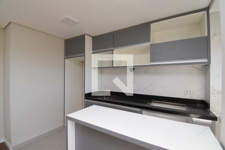 Sala/Cozinha de apartamento para alugar com 2 quartos, 60m² em Campina do Siqueira, Curitiba