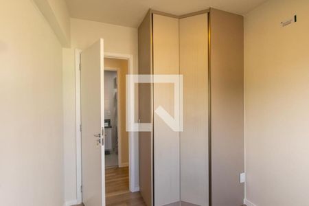 Quarto 1 de apartamento para alugar com 3 quartos, 54m² em Hauer, Curitiba