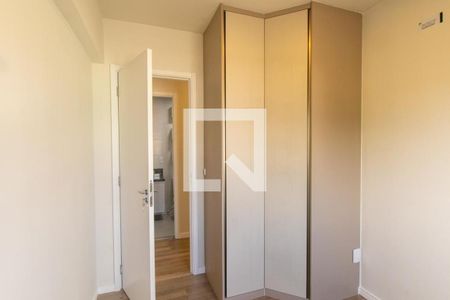 Quarto 1 de apartamento para alugar com 3 quartos, 54m² em Hauer, Curitiba
