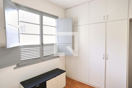 Quarto 1 de apartamento para alugar com 2 quartos, 78m² em Funcionários, Belo Horizonte