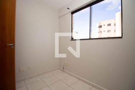 Quarto 2 de apartamento para alugar com 2 quartos, 48m² em Quadra 101, Brasília