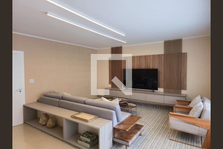 Sala  de casa à venda com 4 quartos, 300m² em Vila Galvão, Guarulhos