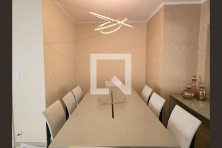 Sala  de casa à venda com 4 quartos, 300m² em Vila Galvão, Guarulhos