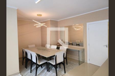 Sala  de casa à venda com 4 quartos, 300m² em Vila Galvão, Guarulhos