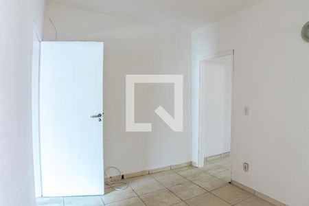 Quarto de casa para alugar com 2 quartos, 88m² em Parque Maria Helena, São Paulo