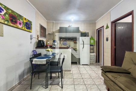 Sala de apartamento para alugar com 1 quarto, 40m² em Solemar, Praia Grande