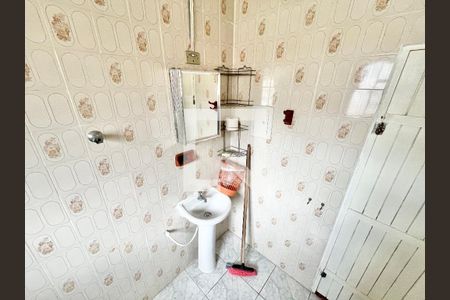 Banheiro de casa para alugar com 1 quarto, 120m² em Lauzane Paulista, São Paulo