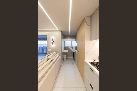 Sala/Cozinha/Área de Serviço  de apartamento para alugar com 2 quartos, 89m² em Vila Guilhermina, São Paulo
