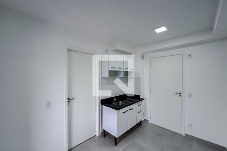 Sala de kitnet/studio para alugar com 1 quarto, 24m² em Cambuci, São Paulo