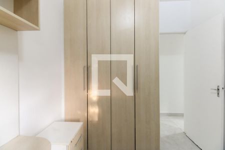 Quarto 1 de apartamento para alugar com 2 quartos, 48m² em Vila Moreira, São Paulo