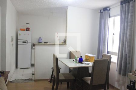 Sala de apartamento para alugar com 2 quartos, 44m² em Jardim Ansalca, Guarulhos