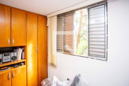 Quarto 2 de apartamento para alugar com 2 quartos, 55m² em Jardim Prudência, Diadema