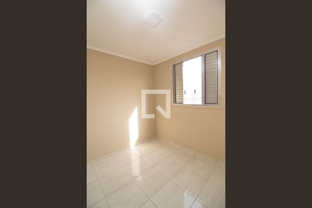 Quarto 1 de apartamento para alugar com 2 quartos, 56m² em Jardim Tranquilidade, Guarulhos