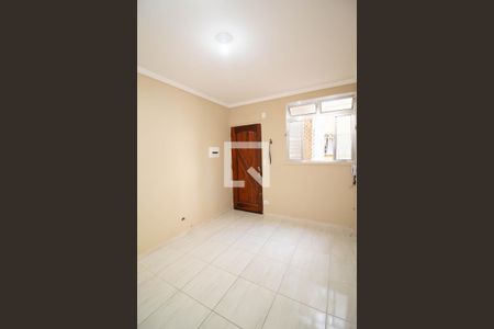 Sala de apartamento para alugar com 2 quartos, 56m² em Jardim Tranquilidade, Guarulhos