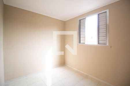 Quarto 2 de apartamento para alugar com 2 quartos, 56m² em Jardim Tranquilidade, Guarulhos