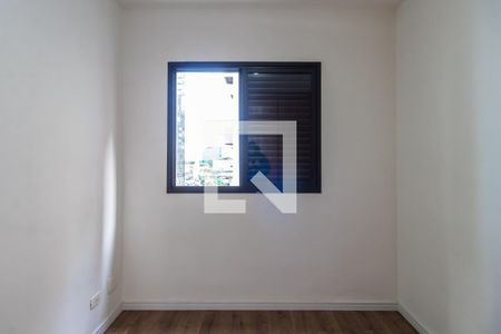 Quarto 2 de apartamento para alugar com 3 quartos, 72m² em Alphaville Industrial, Barueri