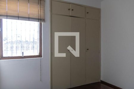 Quarto 1 de apartamento para alugar com 1 quarto, 71m² em Padre Eustáquio, Belo Horizonte
