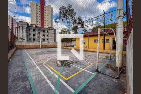 Área externa de apartamento para alugar com 2 quartos, 60m² em Jardim do Estádio, Santo André
