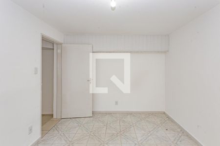Quarto 2 de casa para alugar com 2 quartos, 45m² em Vila Gumercindo, São Paulo
