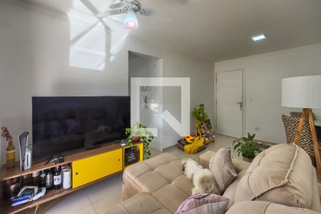 Sala de apartamento para alugar com 2 quartos, 67m² em Canto do Forte, Praia Grande