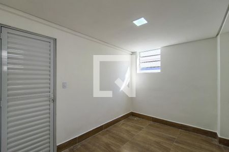 Quarto 2 de apartamento para alugar com 2 quartos, 70m² em Guilhermina, Praia Grande