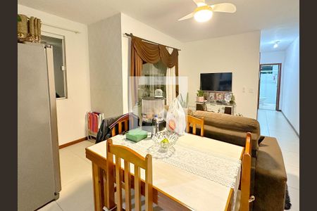 Sala de Jantar de apartamento para alugar com 2 quartos, 61m² em Serraria, São José