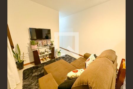 Sala de TV de apartamento para alugar com 2 quartos, 61m² em Serraria, São José