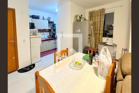Sala de Jantar de apartamento para alugar com 2 quartos, 61m² em Serraria, São José