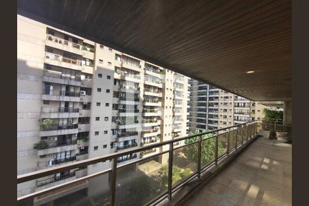 Varanda  de apartamento para alugar com 3 quartos, 200m² em São Conrado, Rio de Janeiro