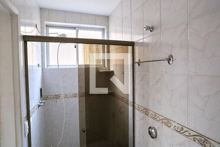 Banheiro da Suíte de apartamento para alugar com 3 quartos, 146m² em Santa Efigênia, Belo Horizonte