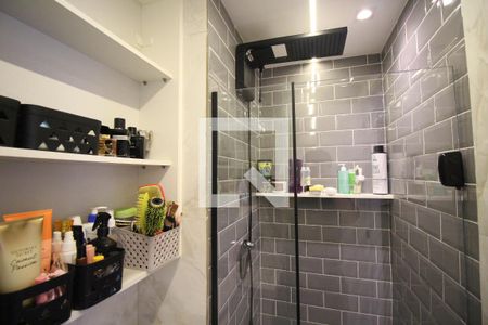 Banheiro de apartamento à venda com 2 quartos, 35m² em Vila Graciosa, São Paulo