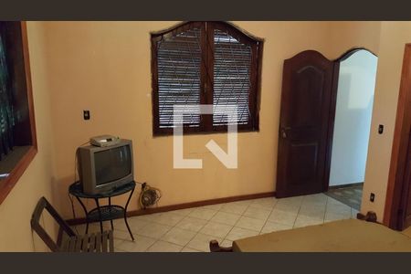Quarto de casa para alugar com 7 quartos, 450m² em Sertao Carangola, Petrópolis