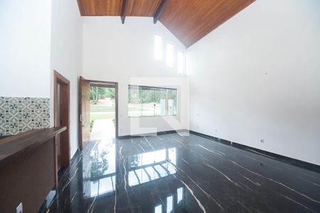 sala de casa de condomínio à venda com 3 quartos, 236m² em Casa Branca, Brumadinho