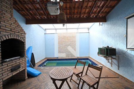 Piscina/Churrasqueira  de casa para alugar com 4 quartos, 176m² em Vila do Bosque, São Paulo