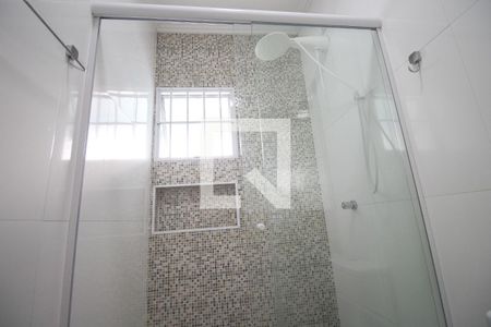 Banheiro 2 de casa para alugar com 2 quartos, 100m² em Cidade Satelite Santa Barbara, São Paulo