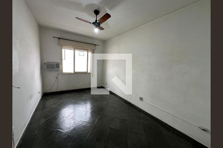 Quarto 2 de apartamento para alugar com 2 quartos, 125m² em Centro, São Vicente