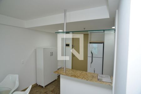 Sala de apartamento para alugar com 1 quarto, 50m² em Barra da Tijuca, Rio de Janeiro