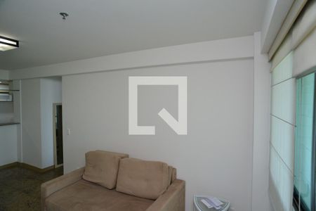 Sala de apartamento para alugar com 1 quarto, 50m² em Barra da Tijuca, Rio de Janeiro