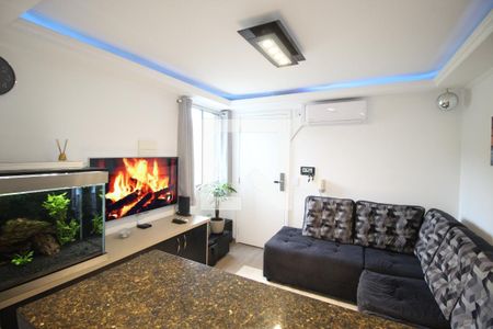 Sala de apartamento à venda com 2 quartos, 40m² em Jardim Dona Leopoldina, Porto Alegre